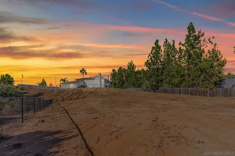 View/Area - 2468 Night Star Pl, Alpine, CA 91901 photo 2 of 3