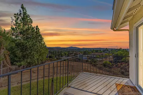 Exterior - 2468 Night Star Pl, Alpine, CA 91901 photo 5 of 16