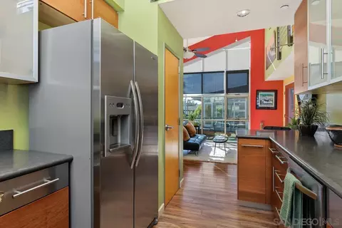 Kitchen - 761 2nd St, Encinitas, CA 92024 photo 4 of 4