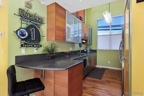 Kitchen - 761 2nd St, Encinitas, CA 92024 photo 1 of 4