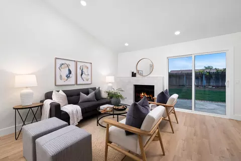 Living - 4642 Rose Dr, Oceanside, CA 92056 photo 3 of 3