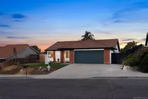 Exterior - 4642 Rose Dr, Oceanside, CA 92056 photo 3 of 11
