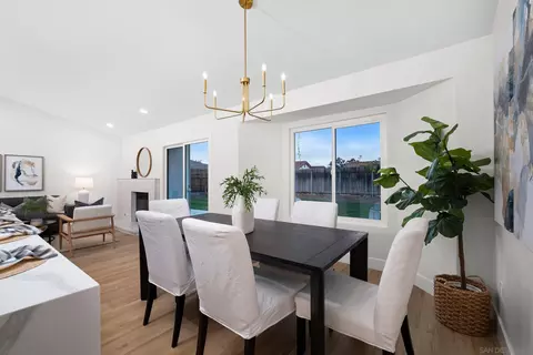 Dining - 4642 Rose Dr, Oceanside, CA 92056 photo 3 of 3