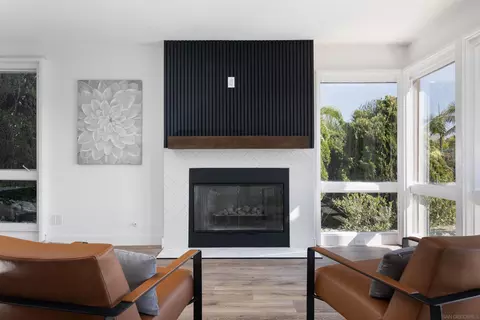 Dining - 5 Greenview, Carlsbad, CA 92009 photo 2 of 2