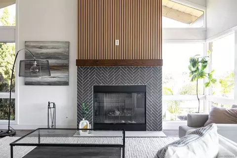 Living - 5 Greenview, Carlsbad, CA 92009 photo 2 of 3