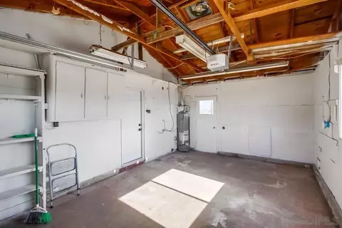 Exterior - 1522 Lily Ave, El Cajon, CA 92021 photo 3 of 7