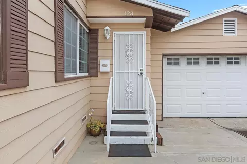 Exterior - 421 Richfield Ave, El Cajon, CA 92020 photo 6 of 10