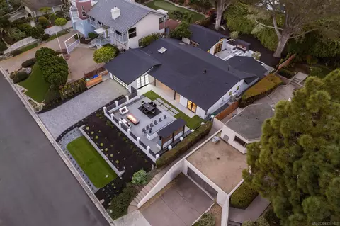 14008 Mira Montana Dr, Del Mar, CA 92014