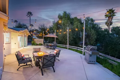 Exterior - 1337 Friends Way, Fallbrook, CA 92028 photo 9 of 25