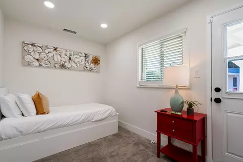 Bedroom - 1337 Friends Way, Fallbrook, CA 92028 photo 7 of 10