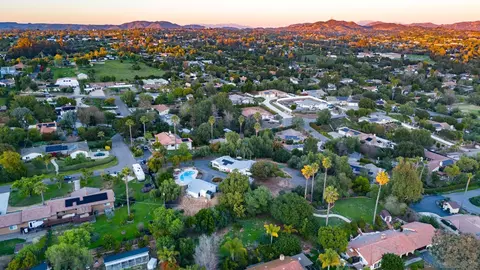 View/Area - 1337 Friends Way, Fallbrook, CA 92028 photo 5 of 8