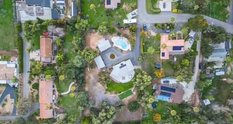 Floorplan - 1337 Friends Way, Fallbrook, CA 92028 photo 1 of 3