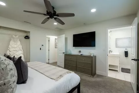 Bedroom - 1337 Friends Way, Fallbrook, CA 92028 photo 3 of 10