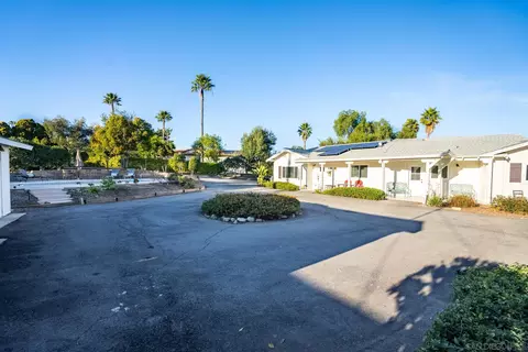Exterior - 1337 Friends Way, Fallbrook, CA 92028 photo 18 of 25