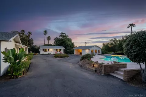 Exterior - 1337 Friends Way, Fallbrook, CA 92028 photo 4 of 25
