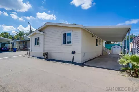 8970 Winter Gardens Blvd #5, Lakeside, CA 92040
