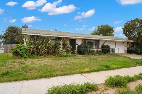 8879 Innsdale Ave, Spring Valley, CA 91977 photo 3