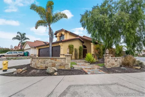 9342 Parus Pt, San Diego, CA 92129