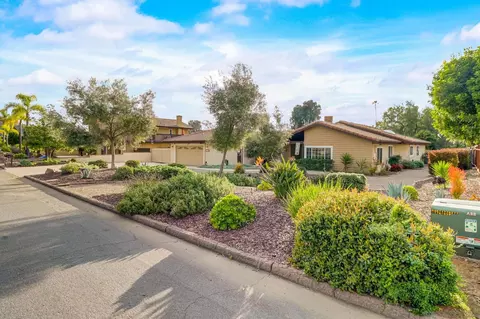 14752 Kalapana St, Poway, CA 92064