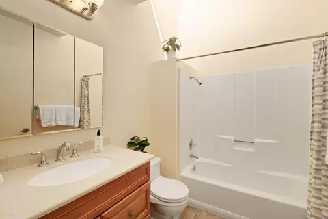 Bath - 3617 Hartzel Dr, Spring Valley, CA 91977 photo 2 of 4