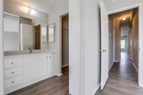 Bath - 1120 E Mission Rd #SPC 93, Fallbrook, CA 92028 photo 2 of 4