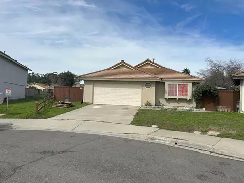 2355 Briarwood Pl, Escondido, CA 92026
