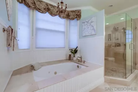 Bath - 16157 Country Day Rd, Poway, CA 92064 photo 3 of 6