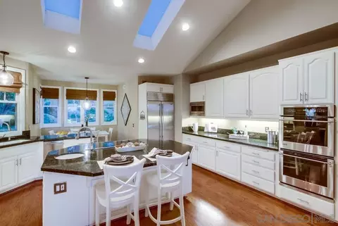 Kitchen - 16157 Country Day Rd, Poway, CA 92064 photo 2 of 5