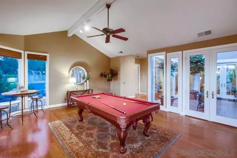 Living - 16157 Country Day Rd, Poway, CA 92064 photo 3 of 8