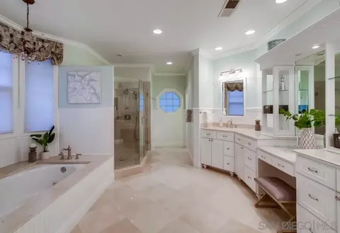 Bath - 16157 Country Day Rd, Poway, CA 92064 photo 2 of 6