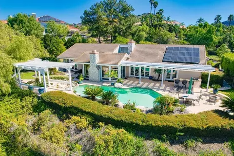 Exterior - 16157 Country Day Rd, Poway, CA 92064 photo 7 of 35