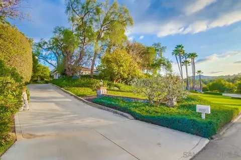 View/Area - 16157 Country Day Rd, Poway, CA 92064 photo 5 of 6