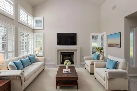 12107 Putting Green Row, San Diego, CA 92128