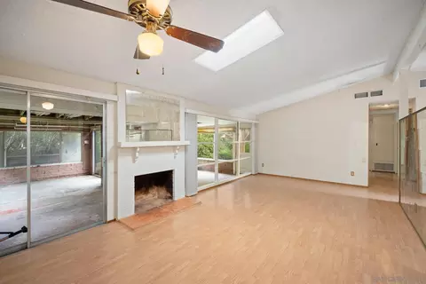 Living - 5375 Wellesley St, La Mesa, CA 91942 photo 2 of 3