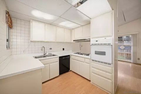 Kitchen - 5375 Wellesley St, La Mesa, CA 91942 photo 4 of 4
