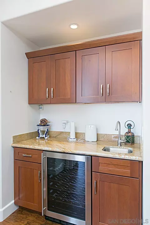 Kitchen - 5622 Taft Ave, La Jolla, CA 92037 photo 2 of 2