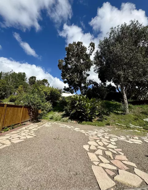 Exterior - 3754 Cameo Dr, Oceanside, CA 92056 photo 3 of 12