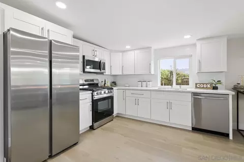 Kitchen - 8703 Valencia St, Spring Valley, CA 91977 photo 5 of 8