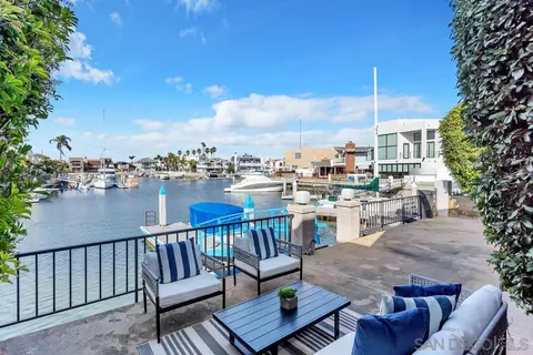 Exterior - 29 Green Turtle Rd, Coronado, CA 92118 photo 7 of 13