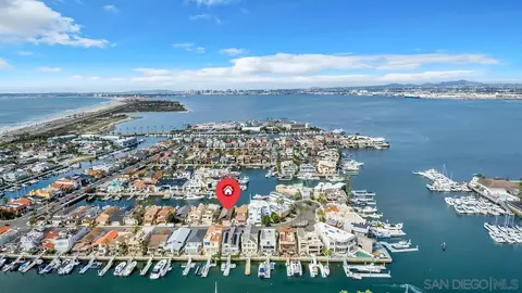 View/Area - 29 Green Turtle Rd, Coronado, CA 92118 photo 7 of 13