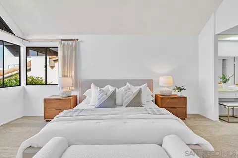 Bedroom - 29 Green Turtle Rd, Coronado, CA 92118 photo 1 of 5