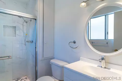 Bath - 1558 Soma Pl, El Cajon, CA 92021 photo 5 of 5