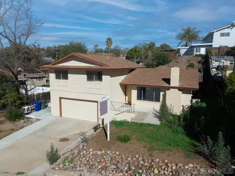 Exterior - 1558 Soma Pl, El Cajon, CA 92021 photo 3 of 11