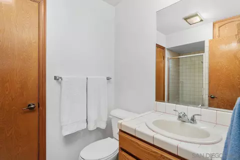 15121 Country Hill Rd, Poway, CA 92064 photo 18