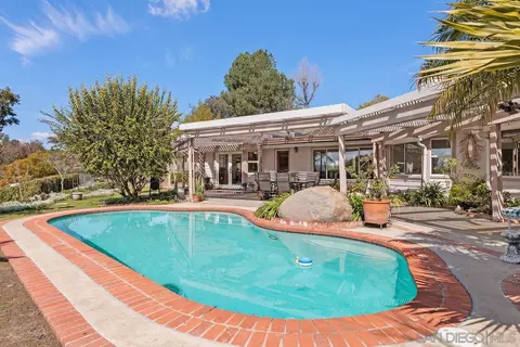 15121 Country Hill Rd, Poway, CA 92064 photo 31