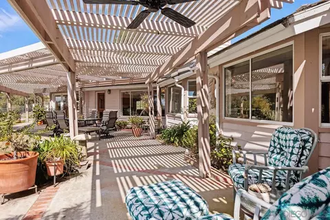 15121 Country Hill Rd, Poway, CA 92064 photo 32