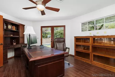 15121 Country Hill Rd, Poway, CA 92064 photo 17