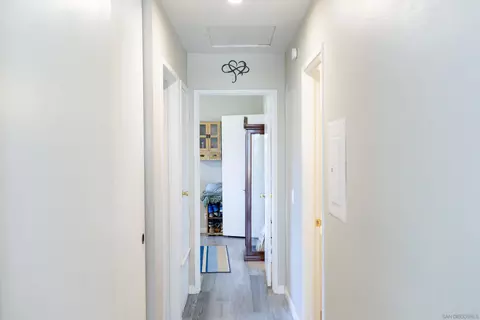 Entry Way - 13745 Sycamore Tr, Poway, CA 92064 photo 1 of 1