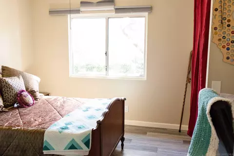 Bedroom - 13745 Sycamore Tr, Poway, CA 92064 photo 3 of 3