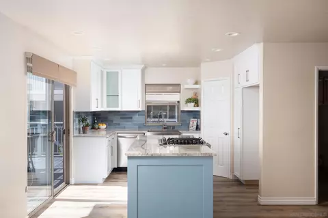 Kitchen - 7959 Pasadena Ave, La Mesa, CA 91941 photo 3 of 4